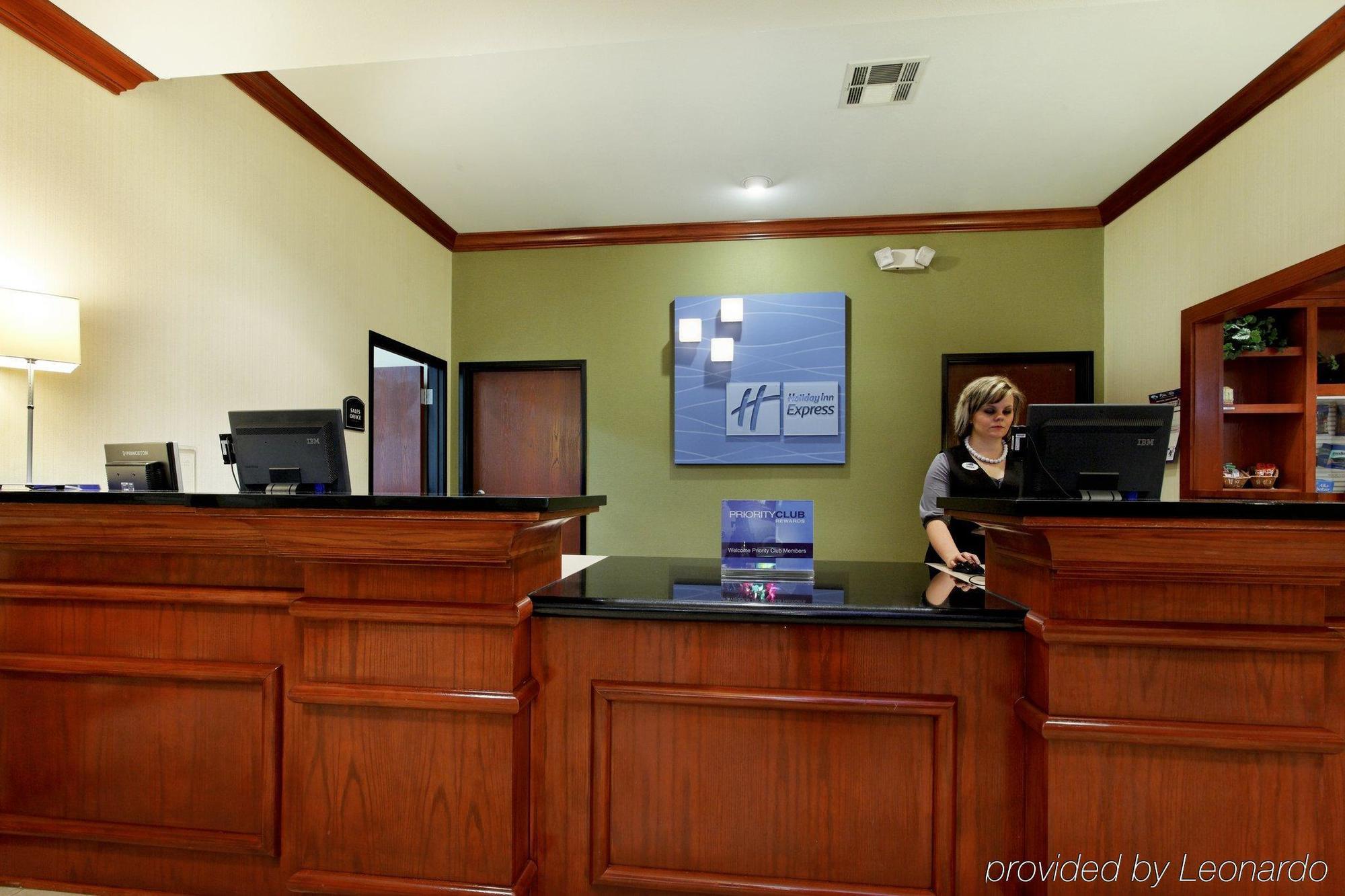 Holiday Inn Express Hotel & Suites Burleson - Fort Worth, An Ihg Hotel Interior photo